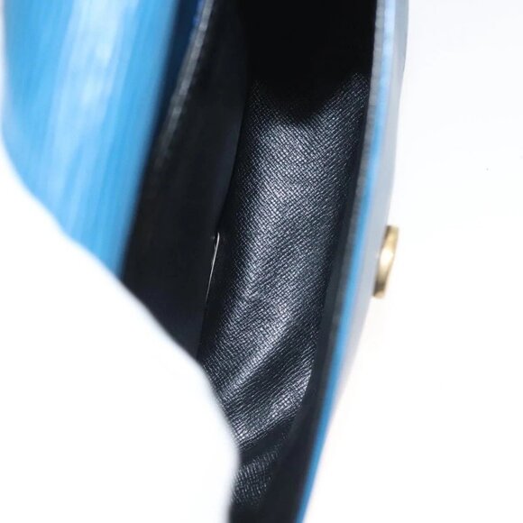 LOUIS VUITTON Epi Saint Cloud PM Shoulder Bag Blue - Picture 13 of 16